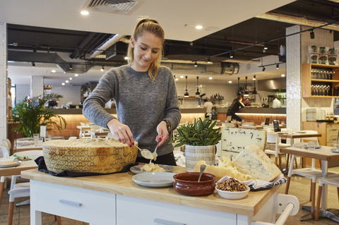 Flaming Cheese Wheel And Wine Experience: Brisbane - Schoolies Week Accommodation 0