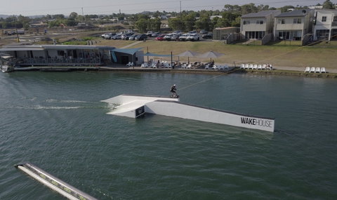 Rumble On The Reef - Wakeboarding - Schoolies Week Accommodation 0