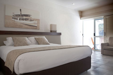 Karma Rottnest - Schoolies Week Accommodation 4