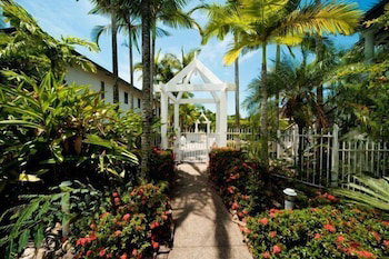 Schoolies Week Accommodation