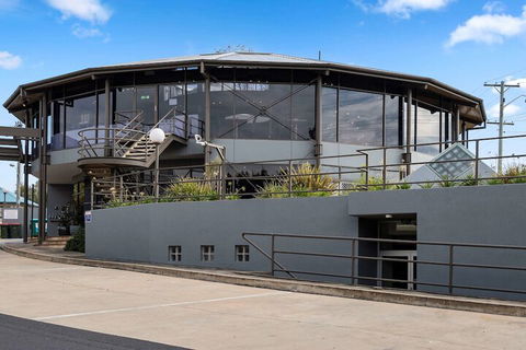 Quality Hotel Bathurst - Schoolies Week Accommodation 6