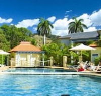 Aqualuna Beach Resort - Schoolies Week Accommodation