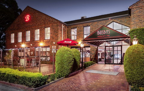 Best Western Plus Buckingham International - Schoolies Week Accommodation 0