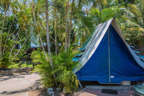 Tasman Holiday Parks - Airlie Beach - Schoolies Week Accommodation 5