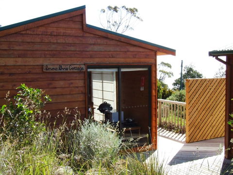 Bruny Island Escapes And Hotel Bruny - Schoolies Week Accommodation 2