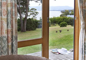 Bruny Island Escapes And Hotel Bruny - Schoolies Week Accommodation 1