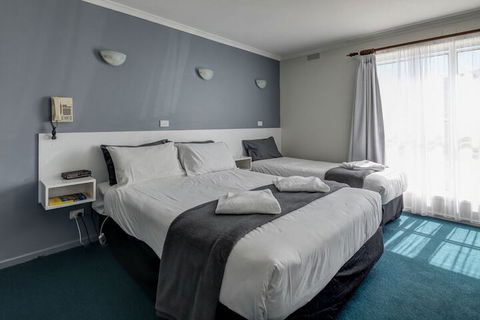Central Motel Port Fairy - Schoolies Week Accommodation 6