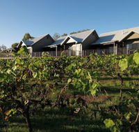 Hermitage Lodge - Schoolies Week Accommodation
