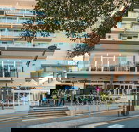 The Port Lincoln Hotel - Schoolies Week Accommodation