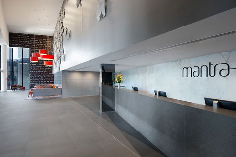 Mantra Circle On Cavill - Schoolies Week Accommodation 6