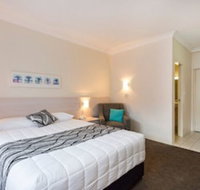 Comfort Inn All Seasons - Schoolies Week Accommodation