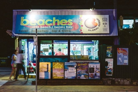 Beaches Backpackers Airlie Beach - Hostel - Schoolies Week Accommodation 1
