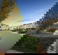 Quest Sanctuary Lakes - Schoolies Week Accommodation