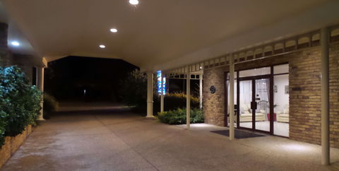 Best Western Ambassador Motor Inn & Apartments - Schoolies Week Accommodation 2