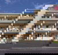 Adina Apartment Hotel Sydney Chippendale - Schoolies Week Accommodation