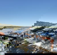 Seascape Retreat - Schoolies Week Accommodation