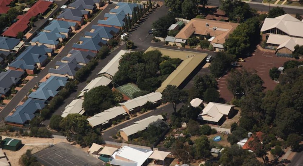  Schoolies Week Accommodation