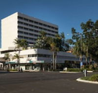 Rydges Plaza Cairns - Schoolies Week Accommodation