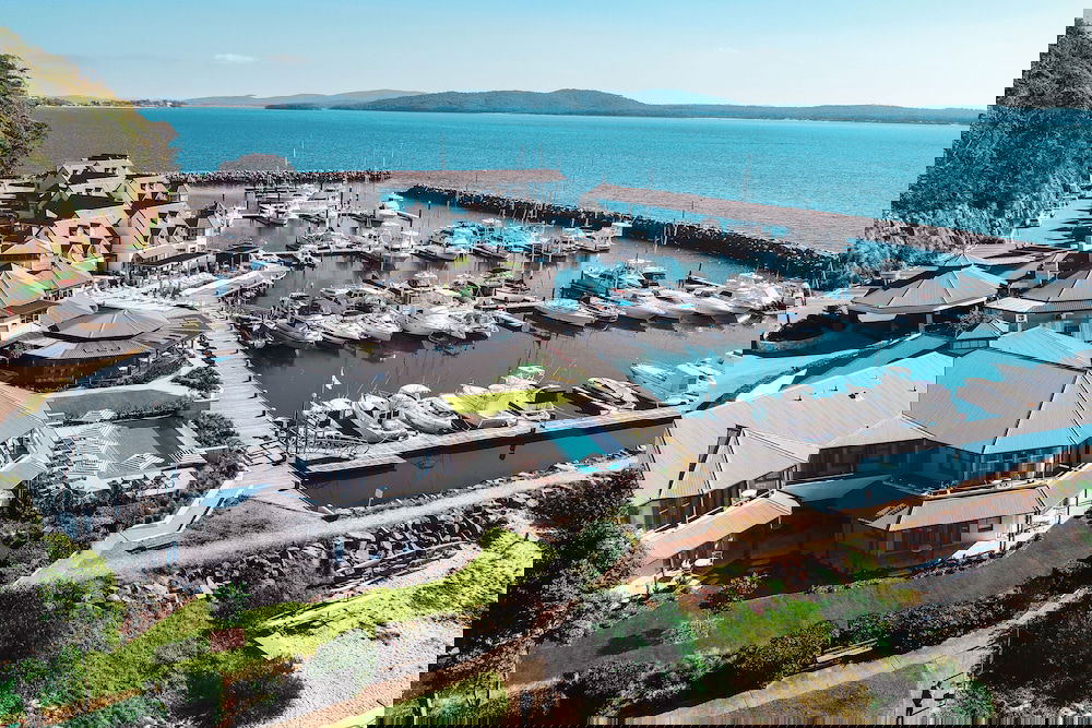 Schoolies Week Accommodation