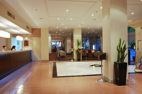 Holiday Inn Darling Harbour, An IHG Hotel - Schoolies Week Accommodation 4