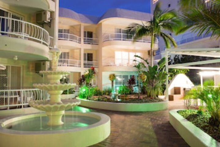  Schoolies Week Accommodation