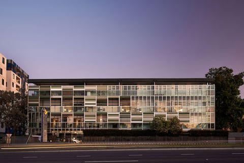 Punthill Knox - Schoolies Week Accommodation 0