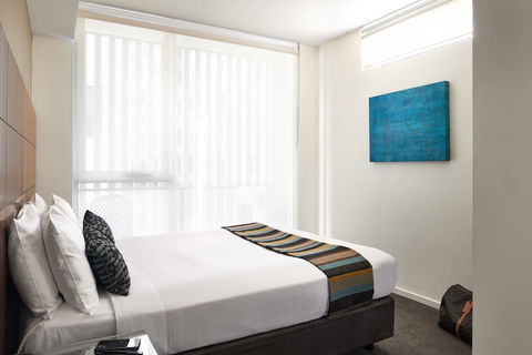 Punthill Knox - Schoolies Week Accommodation 5