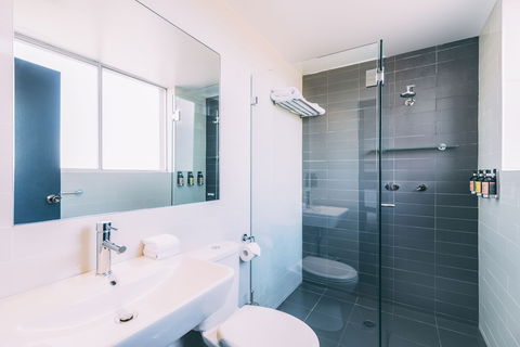 Haven Glebe - Schoolies Week Accommodation 5