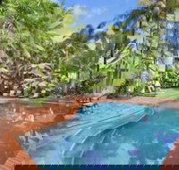 Tropic Towers Apartments - Schoolies Week Accommodation