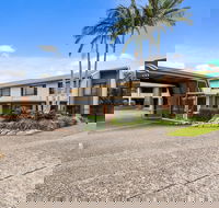 Quality Hotel City Centre - Schoolies Week Accommodation