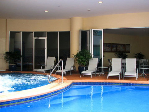 Macarthur Chambers - Schoolies Week Accommodation 1