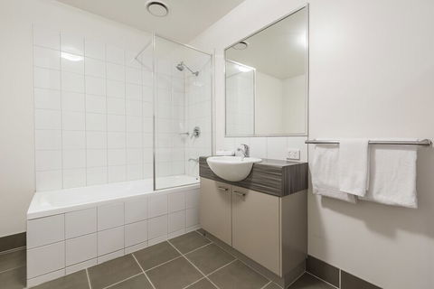 Quest Sale - Schoolies Week Accommodation 4