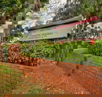 Bayside Holiday Apartments - Schoolies Week Accommodation