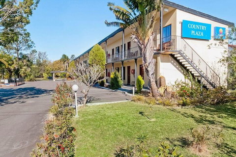 Comfort Inn Country Plaza Taree - Schoolies Week Accommodation 1
