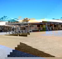 Cascade Motel In Townsville - Schoolies Week Accommodation