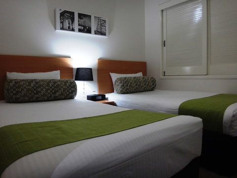 Quest On Story Bridge - Schoolies Week Accommodation 5