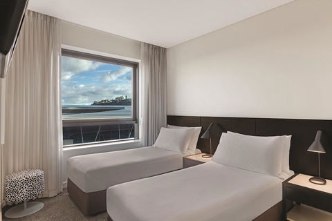 Adina Apartment Hotel Perth - Schoolies Week Accommodation 6