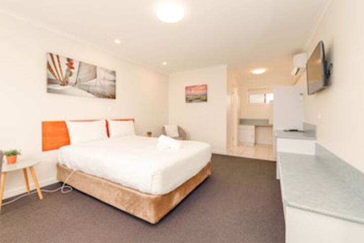 Gunns Plains TAS Schoolies Week Accommodation