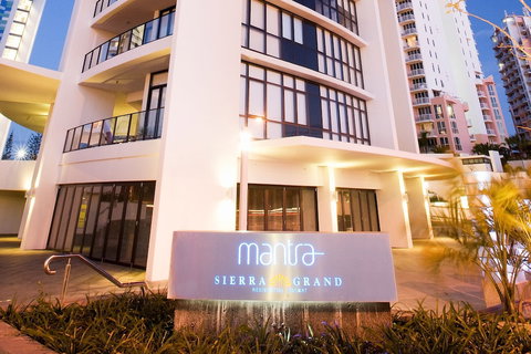 Mantra Sierra Grand - Schoolies Week Accommodation 0