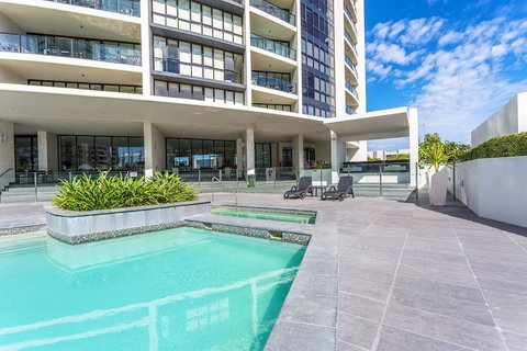 Mantra Sierra Grand - Schoolies Week Accommodation 3