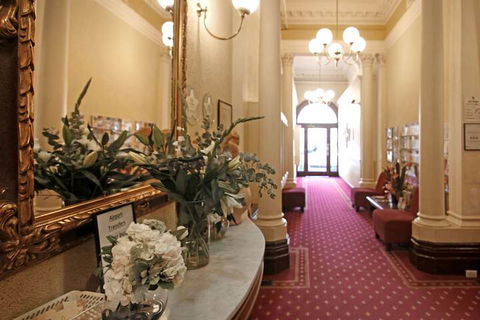 Hotel Claremont Guest House - Schoolies Week Accommodation 4