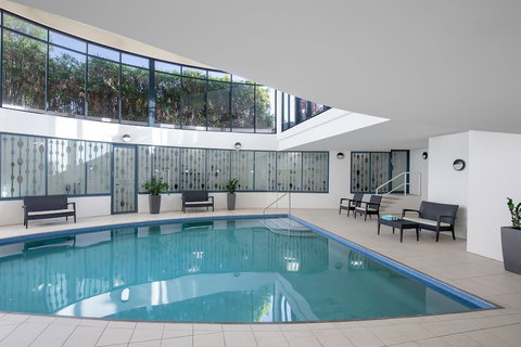 Mantra Mooloolaba Beach - Schoolies Week Accommodation 2