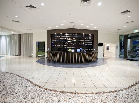Mantra Mooloolaba Beach - Schoolies Week Accommodation 6