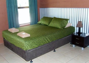 Territory Manor Motel & Caravan Park - Schoolies Week Accommodation 2