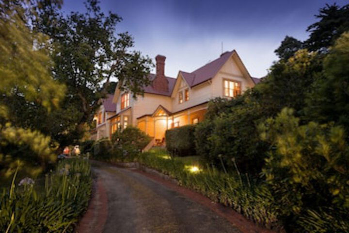 Schoolies Week Accommodation
