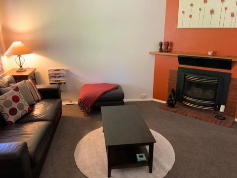 Oats Cottage - Schoolies Week Accommodation 6