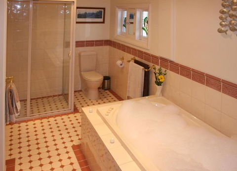Oats Cottage - Schoolies Week Accommodation 2