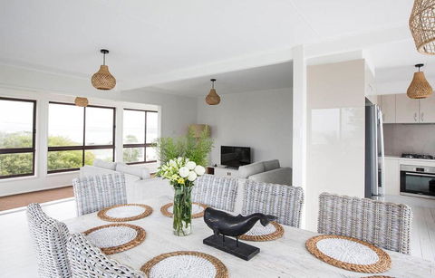 The Green Dragon - Schoolies Week Accommodation 1
