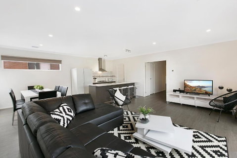 Palm Grove Beach House Dromana - Schoolies Week Accommodation 2