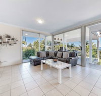 Oasis 26 - Schoolies Week Accommodation